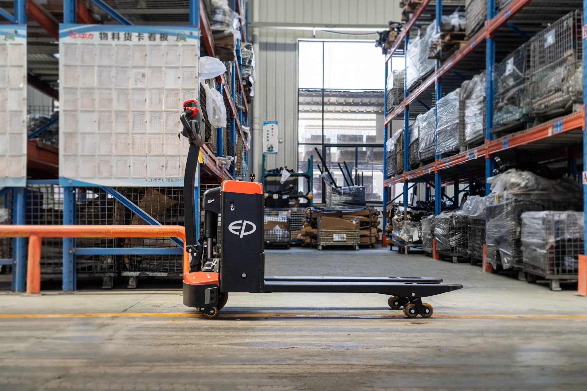 EPT20-ET2L Li-Ion Transpalet 2.0T - Görsel 1