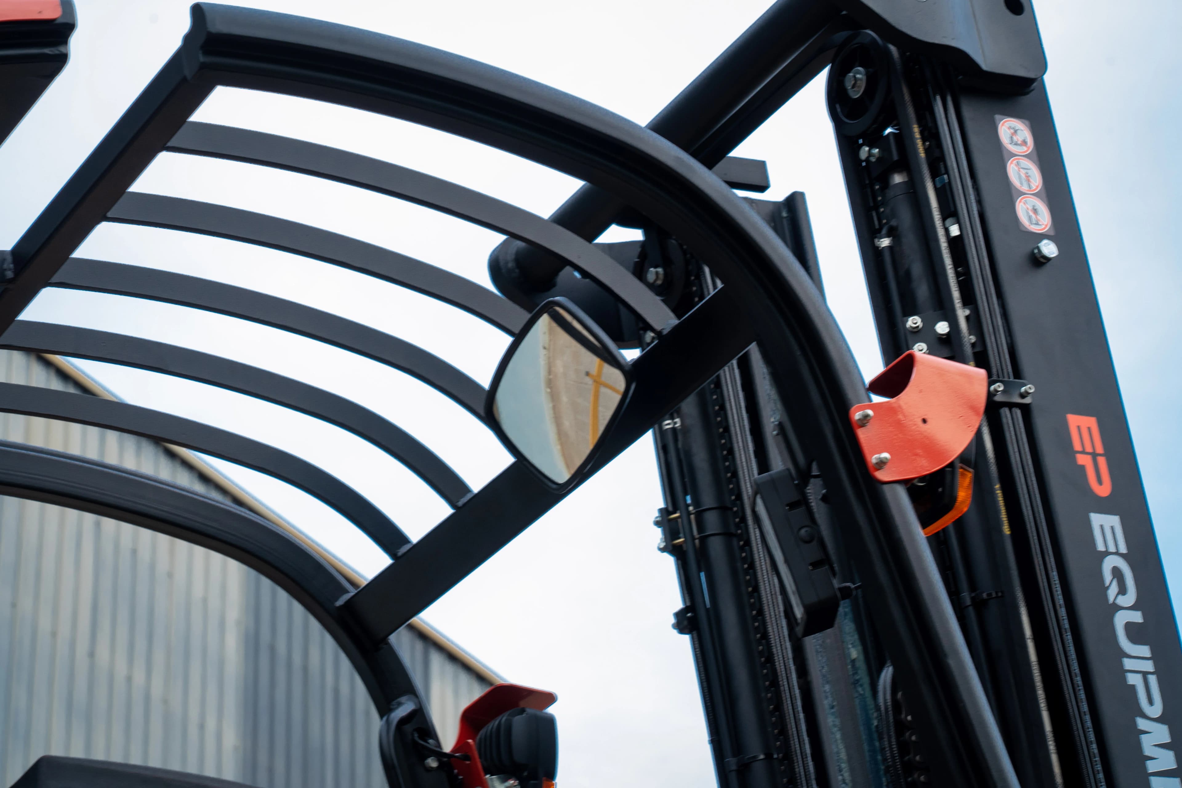 TDL161 3 Tekerlekli Çift Sürüşlü Forklift 1.6T - Küçük 4