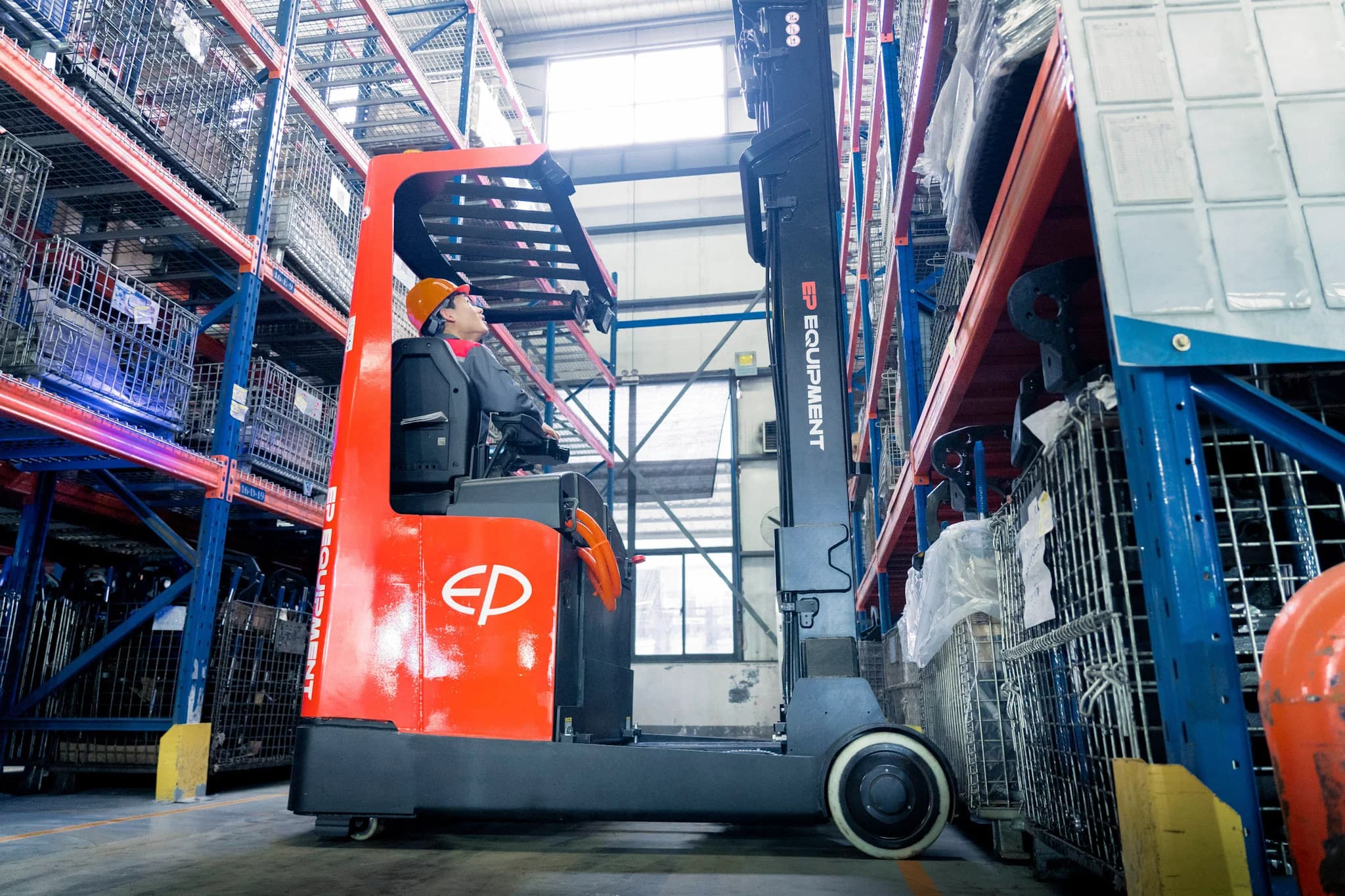 CQD20LB Li-Ion Reach Truck 2.0T - Küçük 4