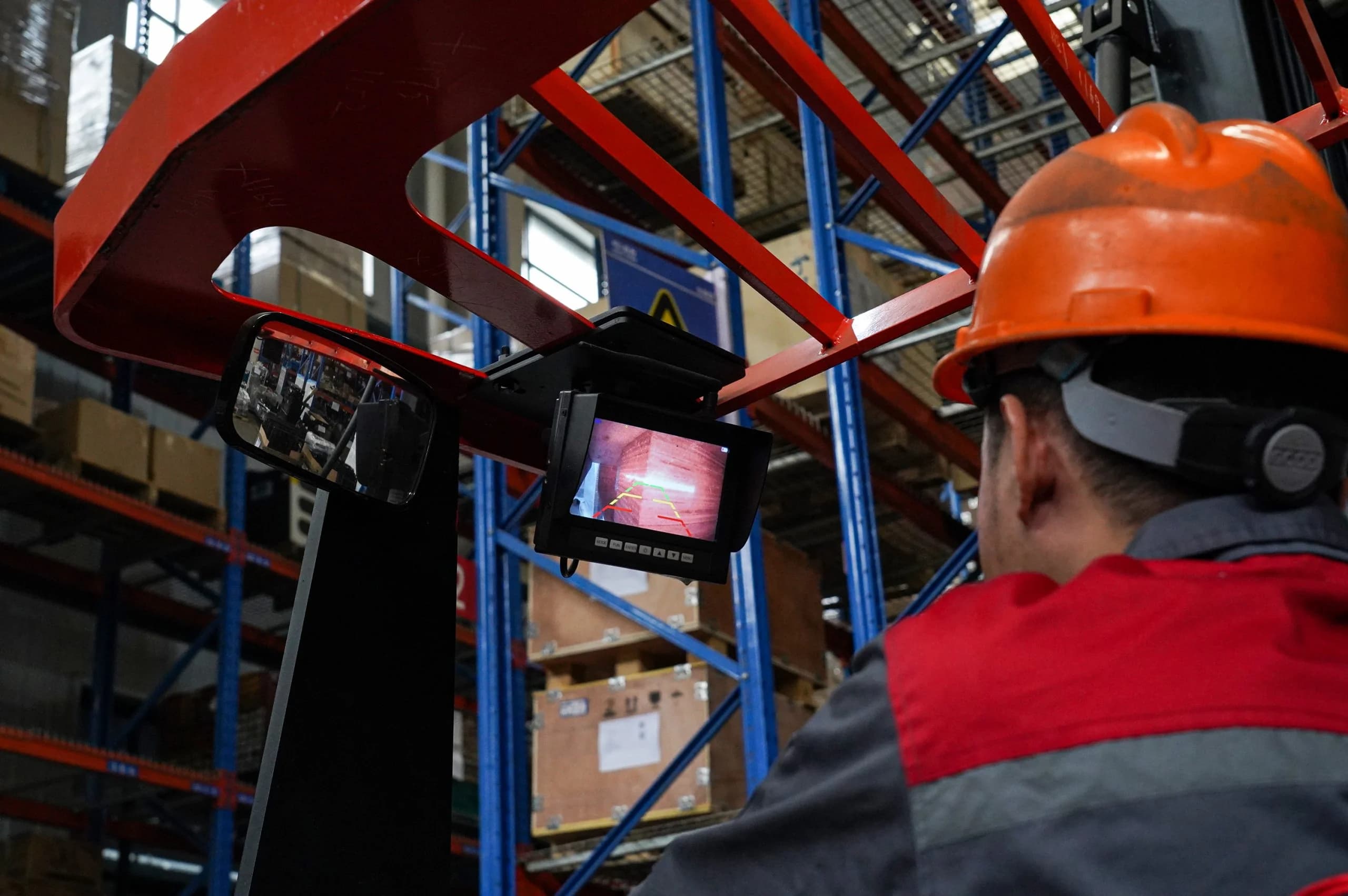 CTL15 Dar Koridor Forklift (VNA) 1.5T - Küçük 5