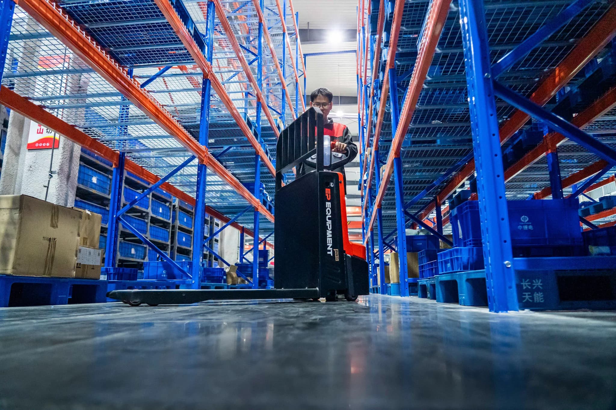 WAL20 PRO Ağır Hizmet Transpalet 2.0T - Küçük 3