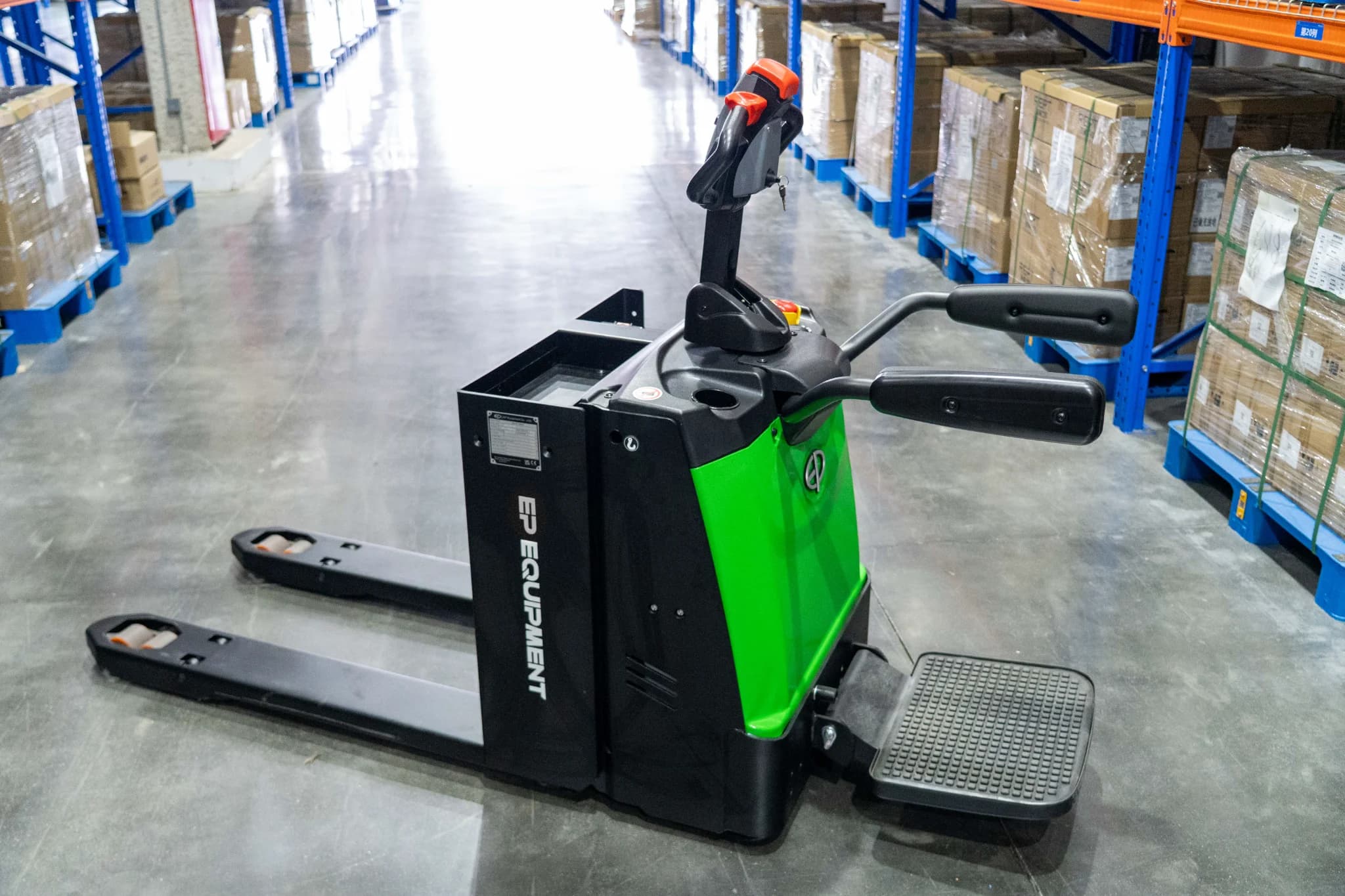 RPL201E Sürücülü Transpalet 2.0T - Küçük 2